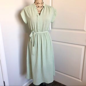 ✨NWOT Polka Dot Tie Waist Midi